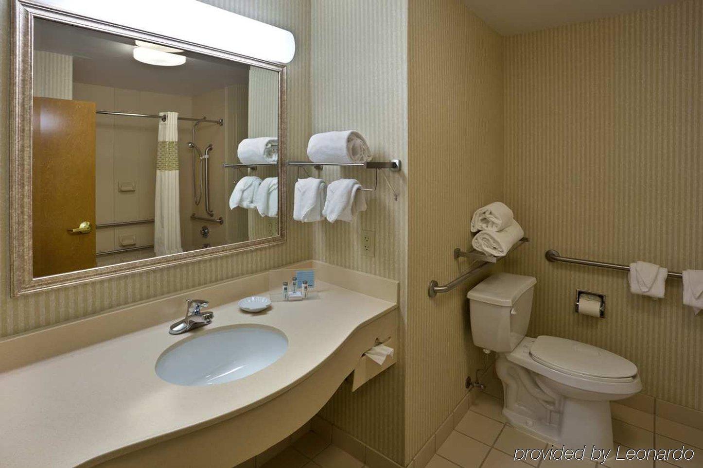 Hampton Inn Cleveland-Airport/Tiedeman Road Brooklyn Quarto foto