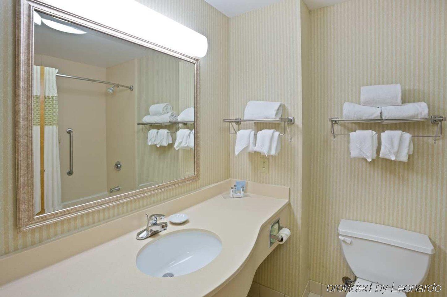 Hampton Inn Cleveland-Airport/Tiedeman Road Brooklyn Quarto foto